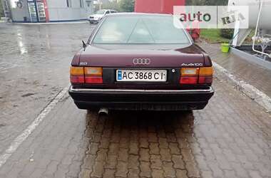 Седан Audi 100 1990 в Шацке
