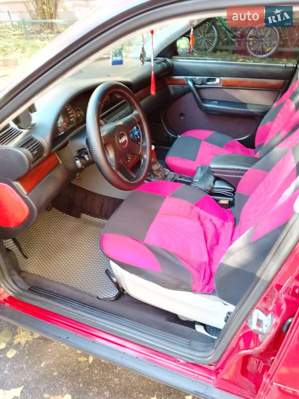 Седан Audi 100 1991 в Днепре