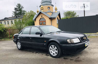 Седан Audi 100 1993 в Львове