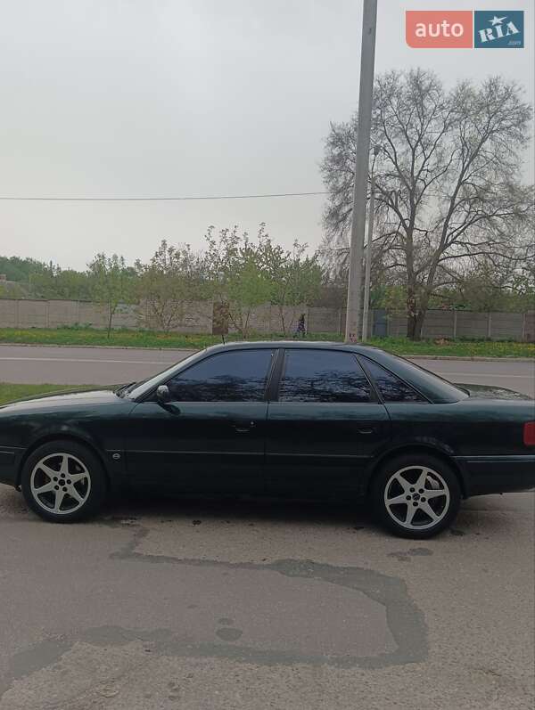 Седан Audi 100 1994 в 