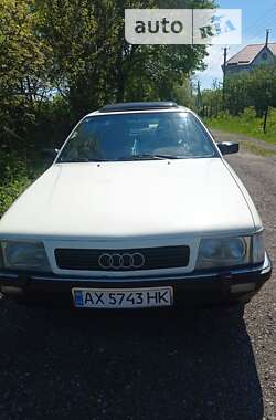 Седан Audi 100 1984 в Киеве