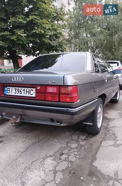 Седан Audi 100 1989 в Вишневому фото 3 Седан Audi 100 1989 в Вишневому