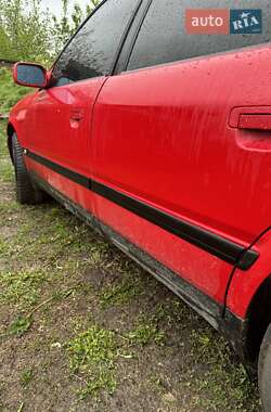 Седан Audi 100 1992 в 