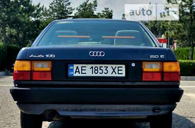 Седан Audi 100 1988 в Днепре