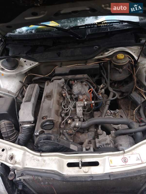 Седан Audi 100 1991 в Житомире фото 2 Седан Audi 100 1991 в Житомире