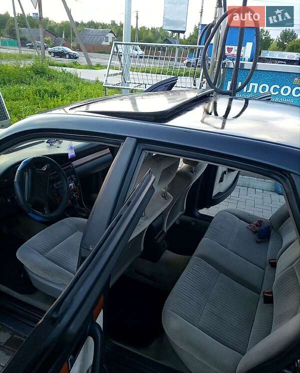 Седан Audi 100 1992 в Шепетовке