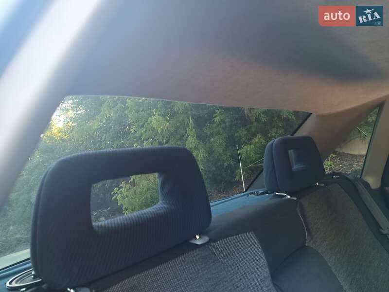 Седан Audi 100 1992 в Знаменовке