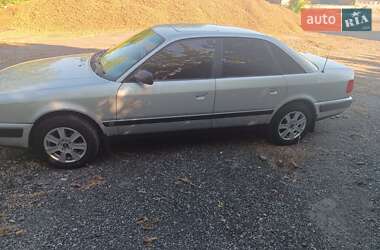 Седан Audi 100 1992 в Знаменовке