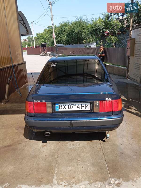 Седан Audi 100 1993 в Хмельницком