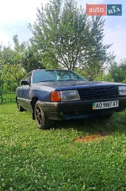 Седан Audi 100 1986 в 
