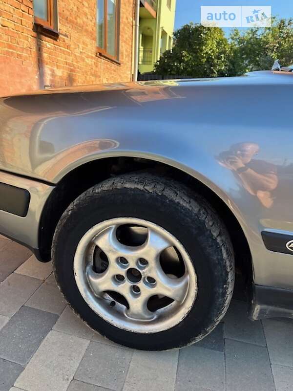 Седан Audi 100 1992 в Львове