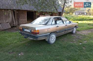 Седан Audi 100 1983 в Сколе