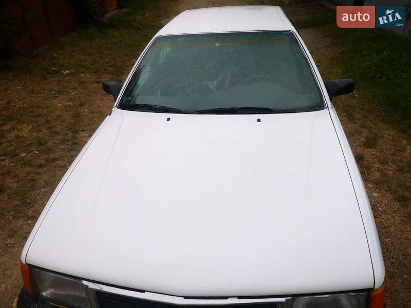 Седан Audi 100 1991 в Івано-Франківську