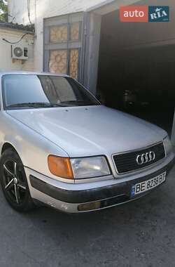 Седан Audi 100 1991 в 