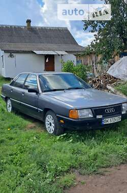 Седан Audi 100 1988 в Костопілі