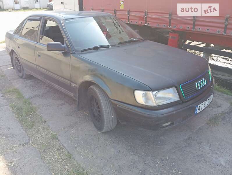 Седан Audi 100 1992 в 