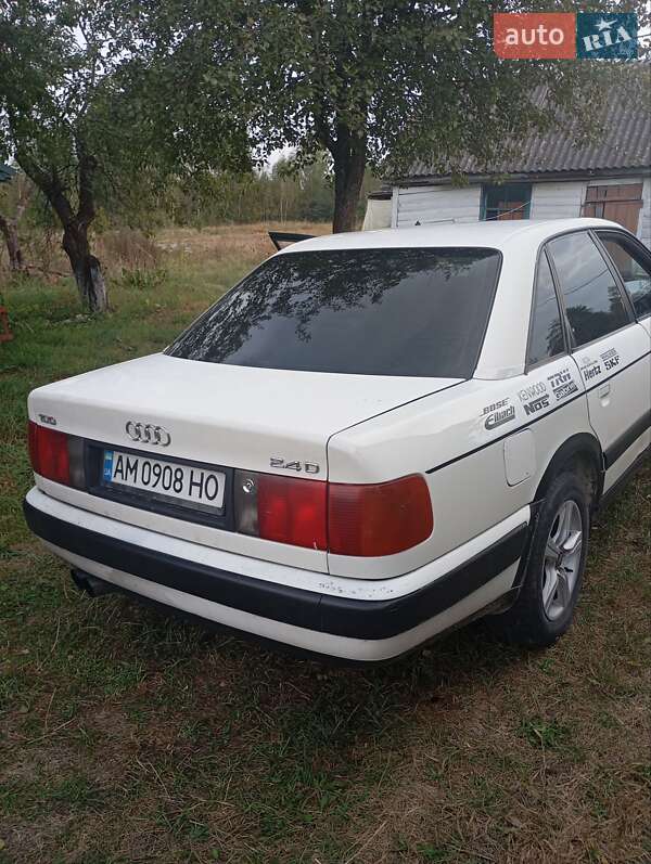 Седан Audi 100 1991 в Житомире