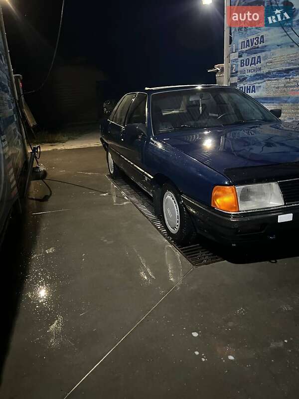 Седан Audi 100 1990 в Шепетовке фото 3 Седан Audi 100 1990 в Шепетовке