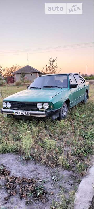 Седан Audi 100 1982 в Житомирі