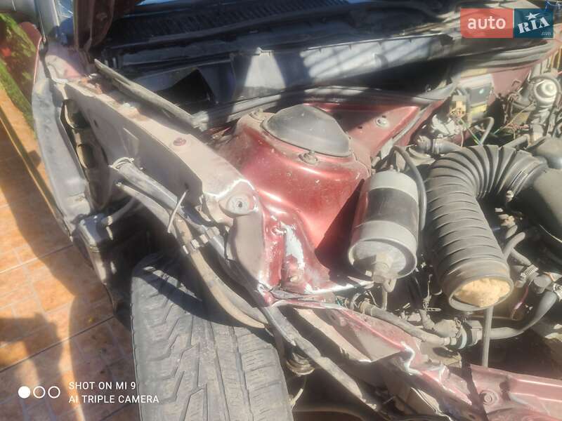 Седан Audi 100 1991 в Вольнянске