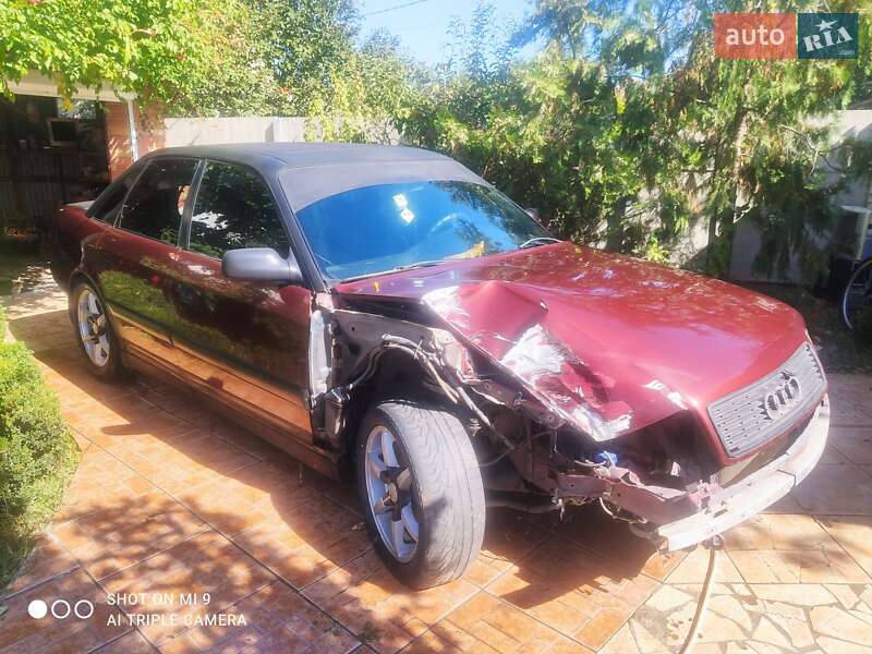 Седан Audi 100 1991 в Вольнянске