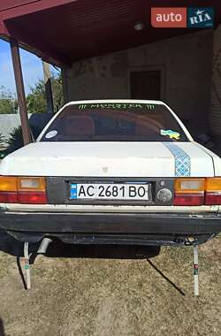Седан Audi 100 1986 в 