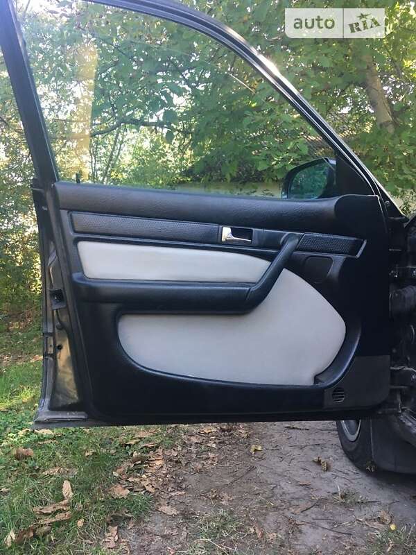 Седан Audi 100 1994 в Тараще фото 15 Седан Audi 100 1994 в Тараще