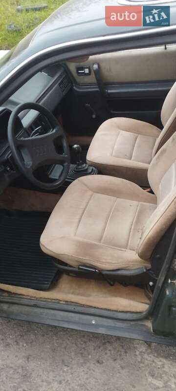 Седан Audi 100 1986 в Львове