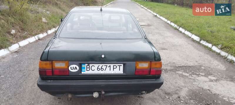 Седан Audi 100 1986 в Львове