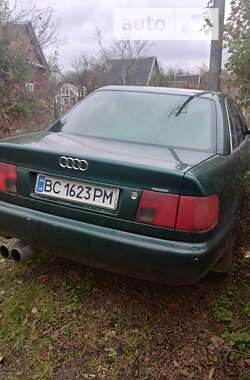 Седан Audi 100 1993 в Трускавце