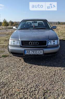 Седан Audi 100 1992 в Дашеві