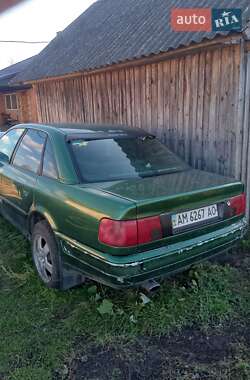 Седан Audi 100 1992 в Любешові