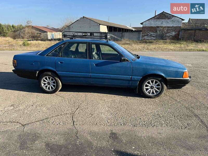 Седан Audi 100 1989 в Ровно