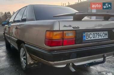Седан Audi 100 1987 в Шептицькому