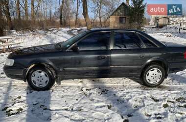 Седан Audi 100 1993 в Золочеві