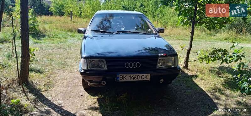 Седан Audi 100 1989 в Рівному