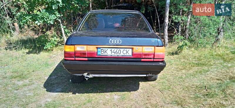 Седан Audi 100 1989 в Рівному