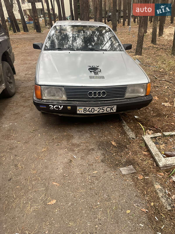 Седан Audi 100 1985 в Лебедине
