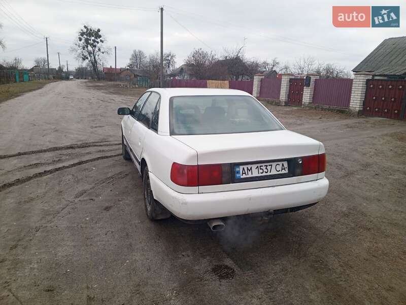 Седан Audi 100 1991 в Житомирі