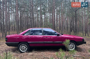 Седан Audi 100 1989 в Маневичах