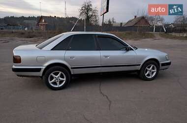 Седан Audi 100 1993 в Заречном