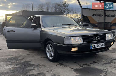 Седан Audi 100 1986 в Луковцах