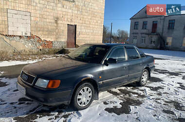 Седан Audi 100 1993 в Вишнівці