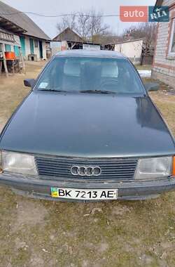 Седан Audi 100 1987 в 