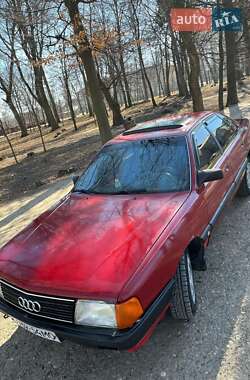 Седан Audi 100 1990 в Чернівцях