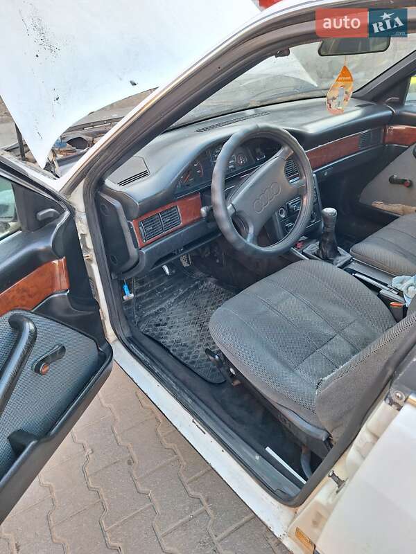 Седан Audi 100 1988 в Хмельницькому