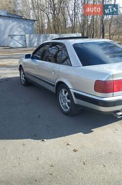 Седан Audi 100 1991 в 