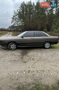Седан Audi 100 1983 в 