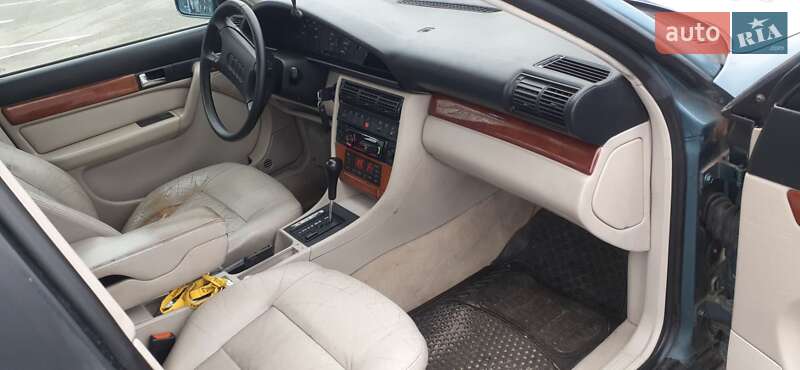 Седан Audi 100 1992 в Києві