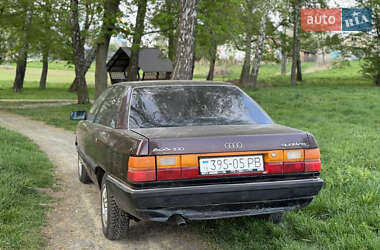 Седан Audi 100 1988 в 